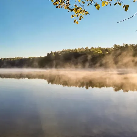 1 Bedroom Amazing In Casa vacanze Moryn