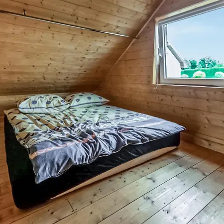 Casa vacanze 1 Bedroom Amazing In Moryn